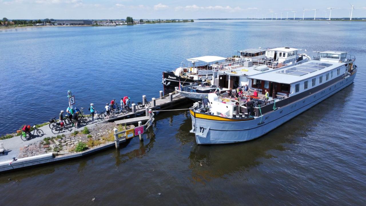 Unique Hotelboat Botel Lena Maria Амстердам Екстер'єр фото